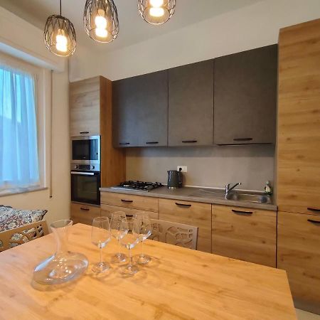 La Casa Di Ewa - Pesaro Centro-Mare Apartman Kültér fotó