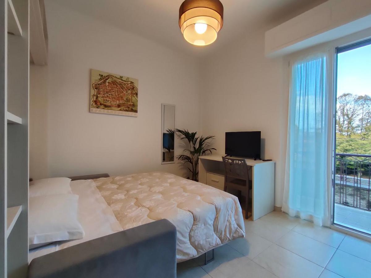 La Casa Di Ewa - Pesaro Centro-Mare Apartman Kültér fotó